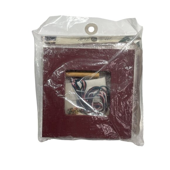 Vintage 1996 Mill Hill Little Bits n Button Kit Spool Buds MHLB5 NEW - Picture 2 of 2